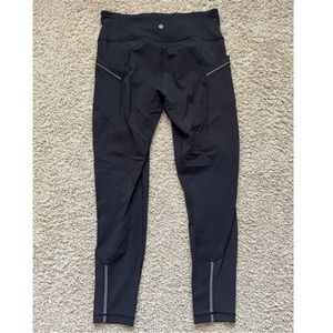 Lululemon leggings with pockets!! 28” inseam size 12